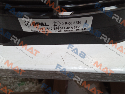 P/N: 30102542, Type: VA10-BP70/LL-61A SPAL