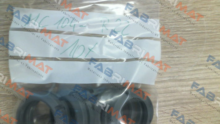 MC104-R22 (70-3730-0012) Camozzi